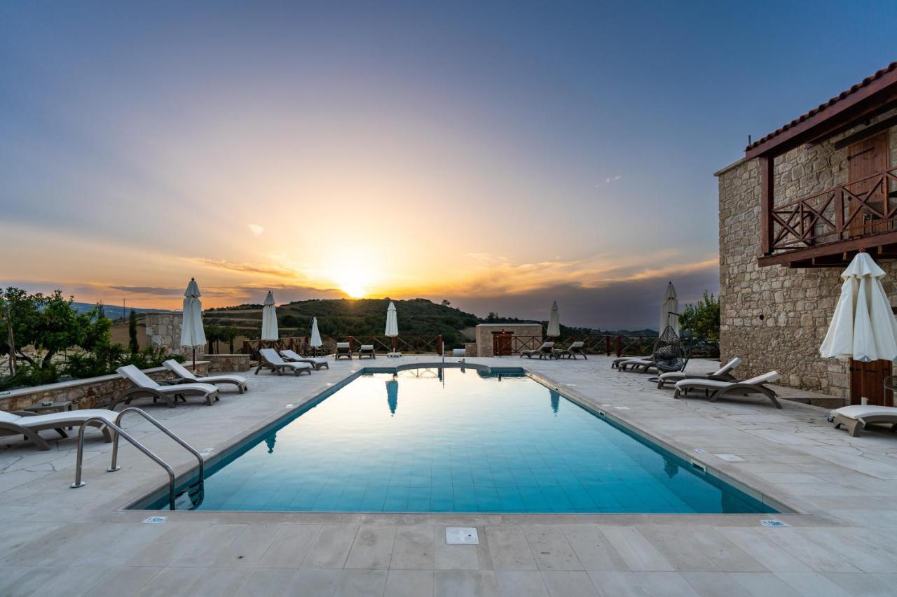 Harma Traditional Boutique Suites Paphos Exterior photo
