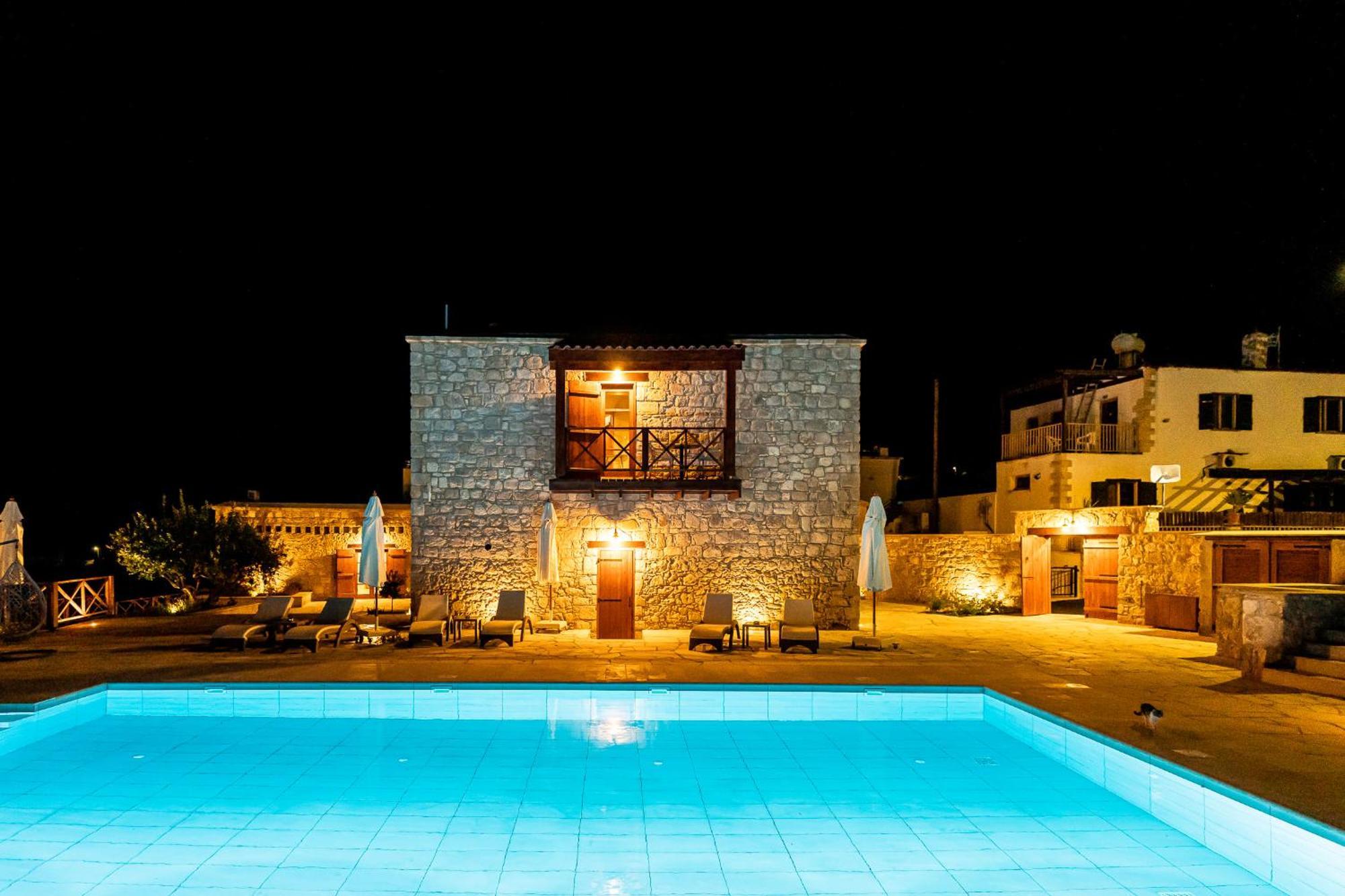 Harma Traditional Boutique Suites Paphos Exterior photo