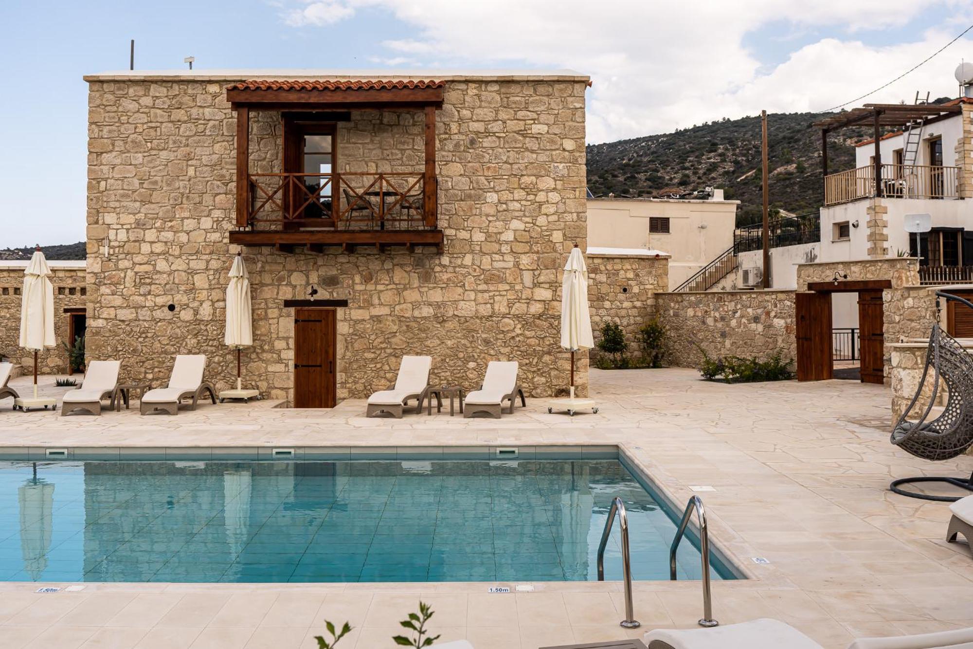 Harma Traditional Boutique Suites Paphos Exterior photo